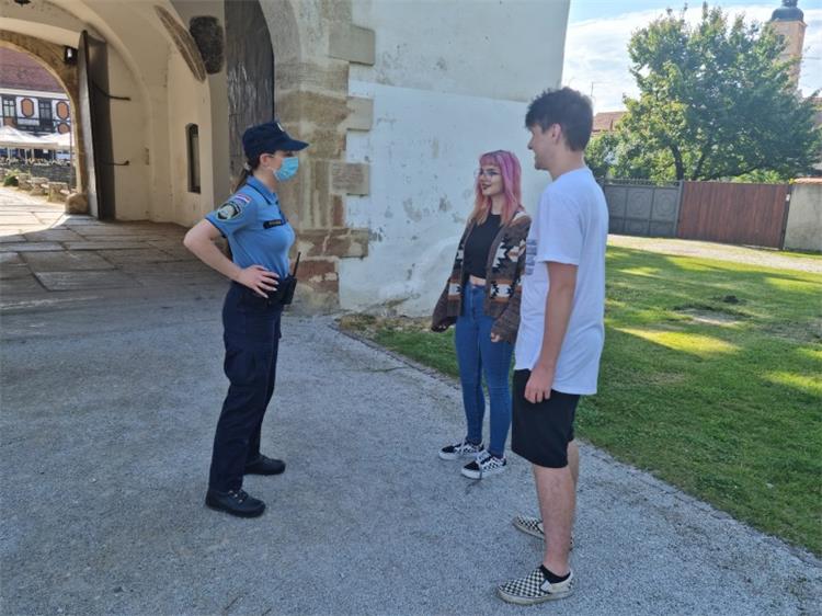 Slika \PU_V\vijesti\2021\Mladi policajci\20210618_130450.jpg